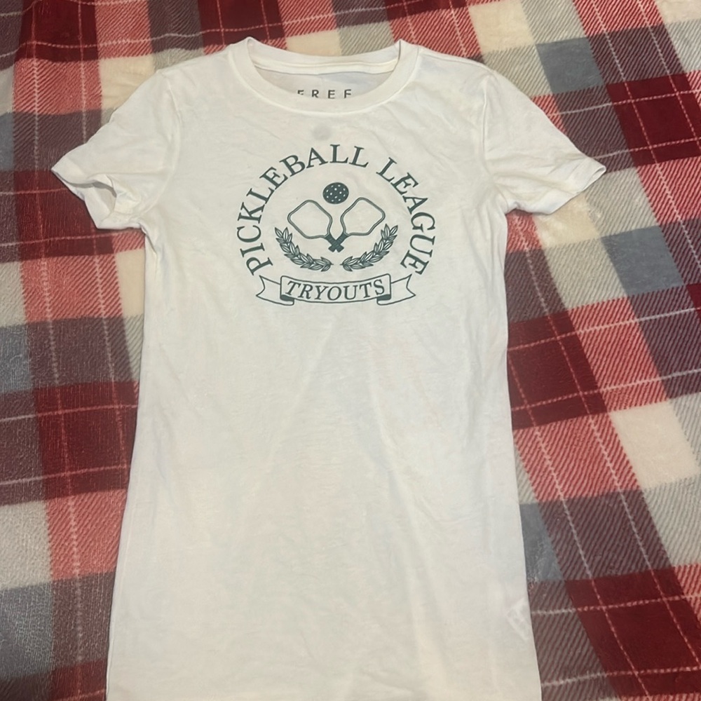 fitted t-shirt